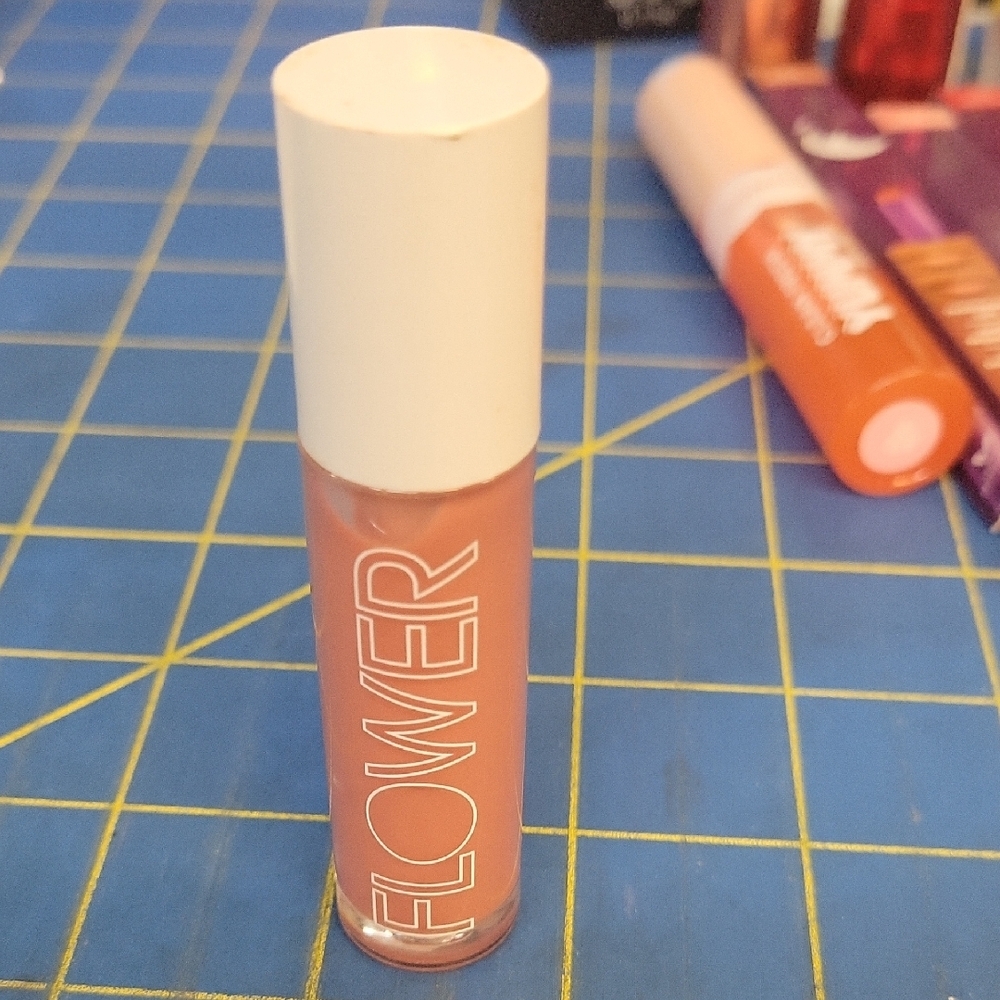 Flower Lip Serum Gloss Crush - Soft Pink 3.54ml New Sealed Tube Amber Crush